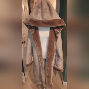 JC Penny Gallery NY Faux Fur Lined Winter Coat
